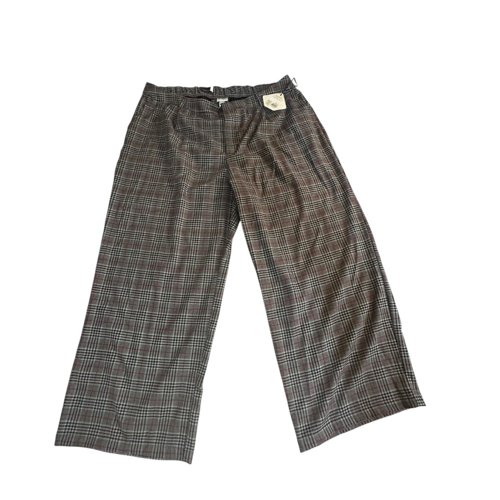 Ava & Viv Plaid Wide-Leg Trousers in Black and White